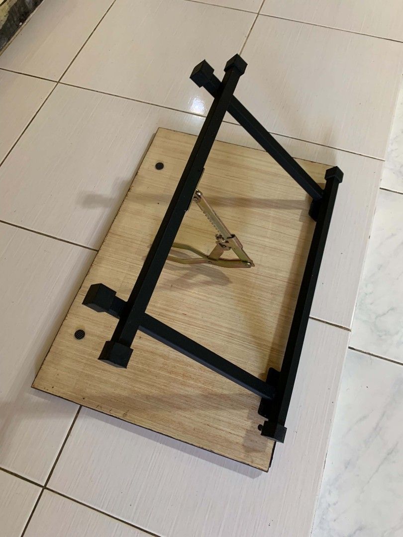 Portable Laminated Drafting Table (Category: Tables & Sets) located in Cavite. Submitted by sunshineeee8 (Listing ID 1445067387, Image 2). Description: PORTABLE LAMINATED DRAFTING TABLE - once used - good as new - 24*16in - white laminate on plywood - adjustable inclination.