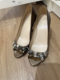 (Category: ) located in . Submitted by missthrifttease (Listing ID 1445061473, Image 1). Description: .