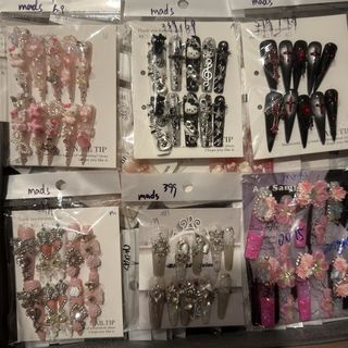 (Category: ) located in . Submitted by lizzyyg (Listing ID 1445175165, Image 1). Description: .