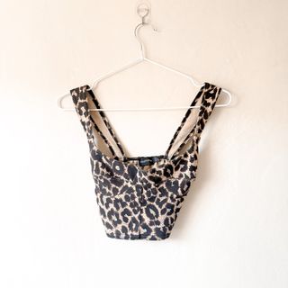 (Category: ) located in . Submitted by rosywardrobe (Listing ID 1445137871, Image 1). Description: .