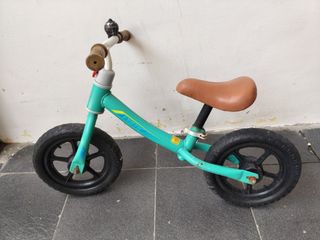 (Kategori: ) berada di . Dikirim oleh larealith29 (ID iklan 1445146766, Gambar 1). Deskripsi: .