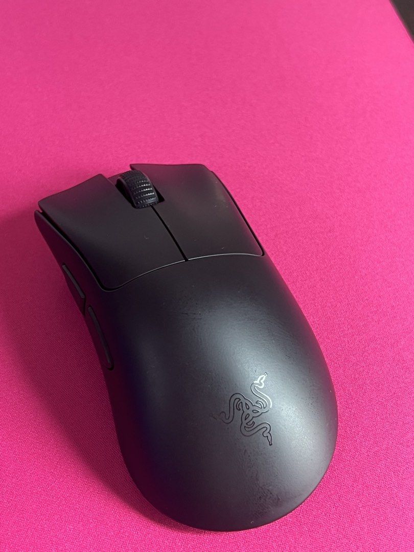 Razer Deathadder V4Pro Wireless Gaming Mouse488369137690890240