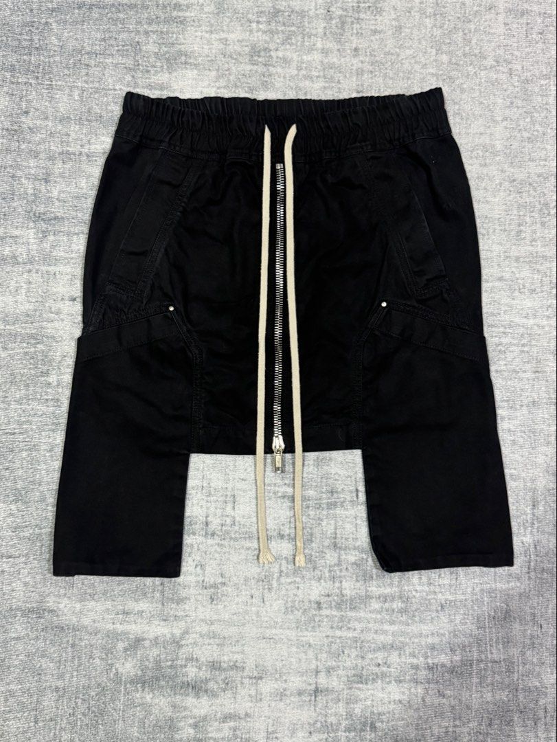 Rick Owens - DRKSHDW - Cargo Skirt (Category: Other Bottoms) located in Manila. Submitted by members-only (Listing ID 1445232816, Image 1). Description: Rick Owens Drkshdw Cargo Skirt Tagged size: 2 Very good condition No issue Made In Italy 💯Authentic Measurements: Waistline - 28 stretch up to 30 Length - 20" inches .