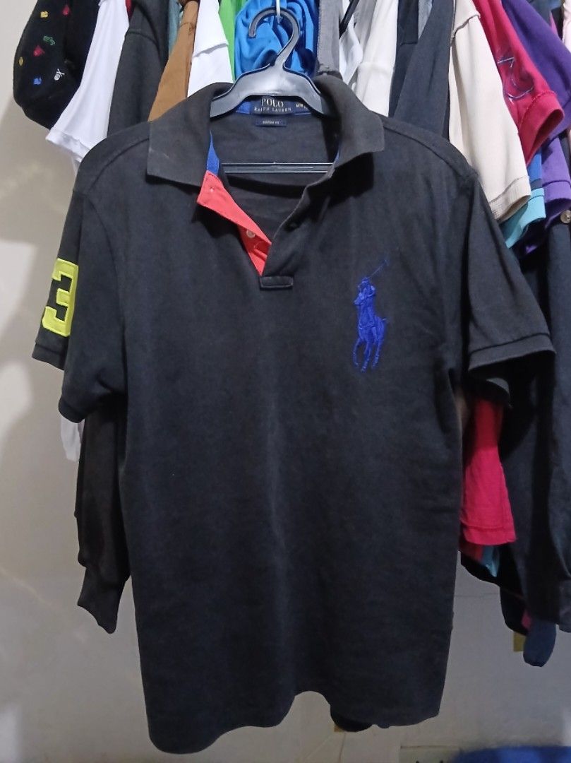 RL Big Pony Polo Shirt (Category: Tshirts & Polo Shirts ) located in Cavite. Submitted by steve_finds (Listing ID 1445077635, Image 1). Description: 450 Shipped Dimes: 22.5 x 27 No Issue Color rate: 8/10 Medium on tag.
