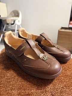 (Category: ) located in . Submitted by shopwithnylaa (Listing ID 1445126797, Image 1). Description: .