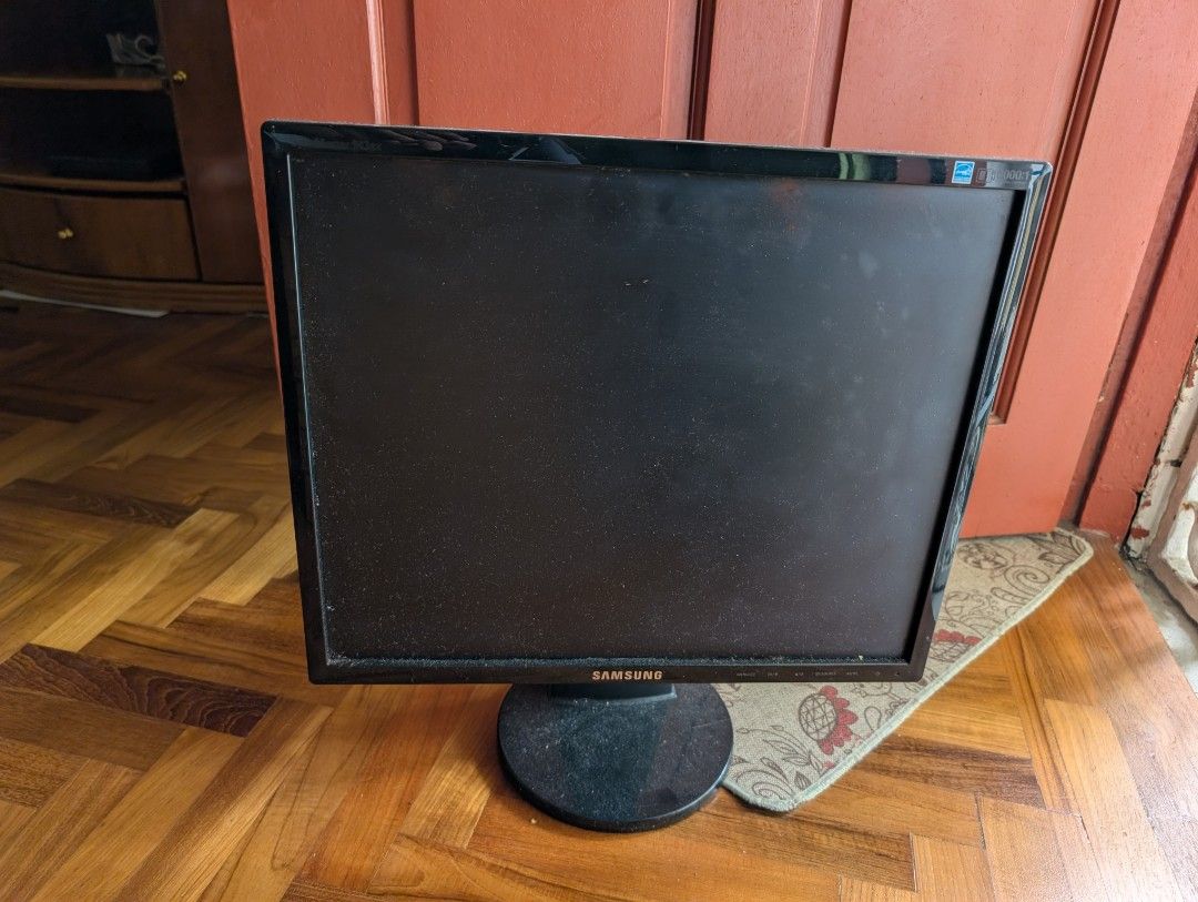 Samsung Computer Monitor488242440339476481