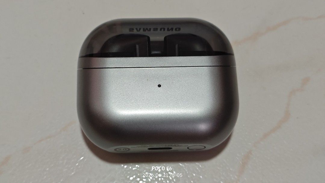 Samsung Galaxy Buds 3491990379617986561