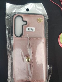 (Category: ) located in . Submitted by gk.flea.store.sg (Listing ID 1445130135, Image 1). Description: .
