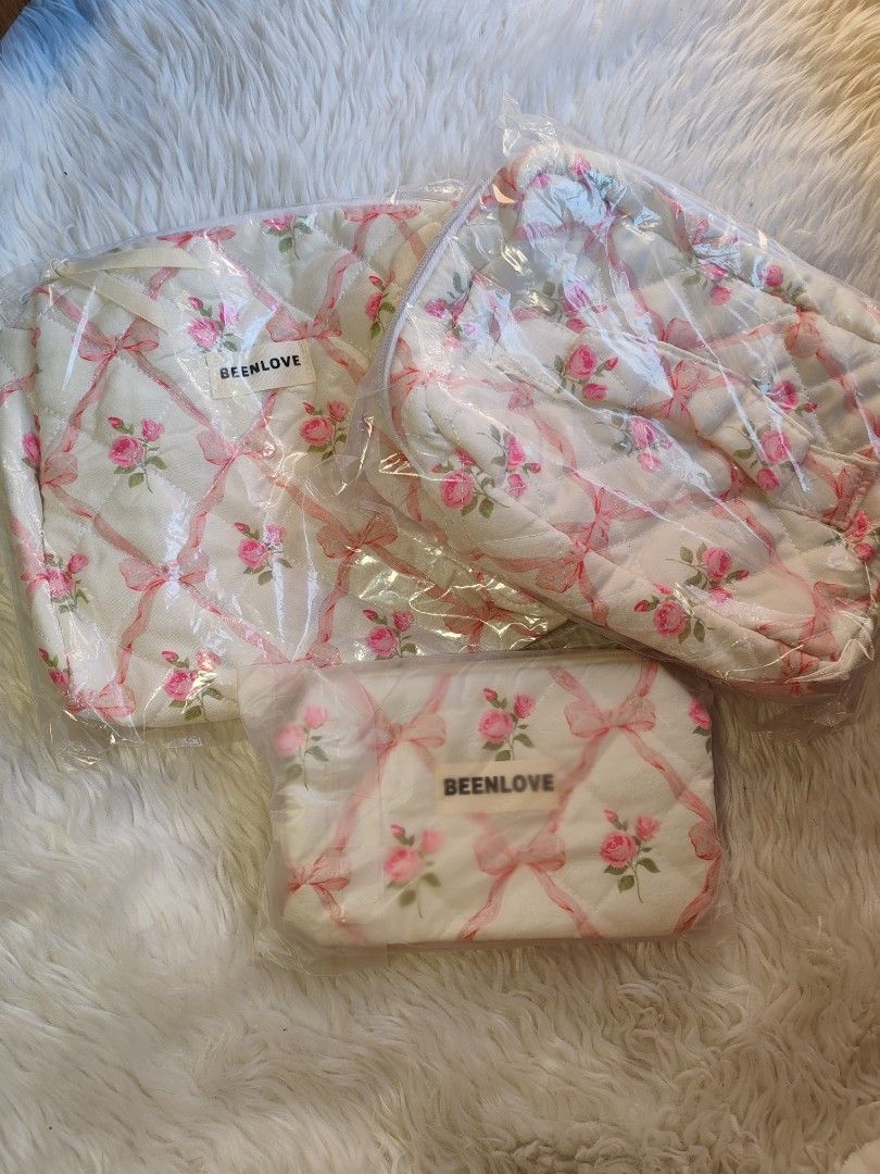 SET OF 3 POUCHES (Category: Accessory Holder, Box & Organizers) located in Cavite. Submitted by glamshopbyannad (Listing ID 1445132637, Image 1). Description: BRANDNEW 180 ONLY PER SET(3PCS PER SET).