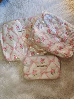 (Category: ) located in . Submitted by glamshopbyannad (Listing ID 1445132637, Image 1). Description: .