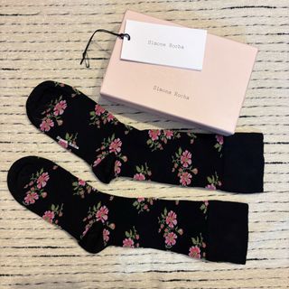 （分類：）位於 。 由 lrrryyyy 提交（商品編號 1445105934，圖片 1）。簡介： 。