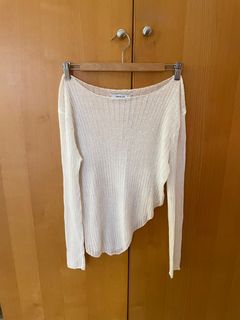 (Category: ) located in . Submitted by 222preloved (Listing ID 1445090407, Image 1). Description: .
