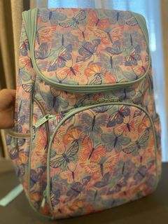 (Category: ) located in . Submitted by newpreloved82 (Listing ID 1445214191, Image 1). Description: .