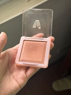 (Category: ) located in . Submitted by beautyloversph (Listing ID 1445102448, Image 1). Description: .