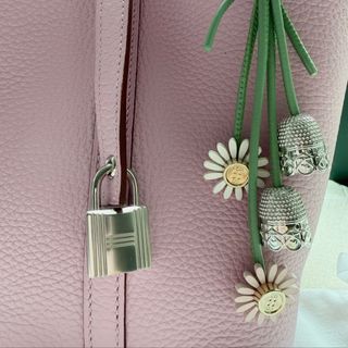 （分類：）位於 。 由 micmoomoo 提交（商品編號 1445110922，圖片 1）。簡介： 。