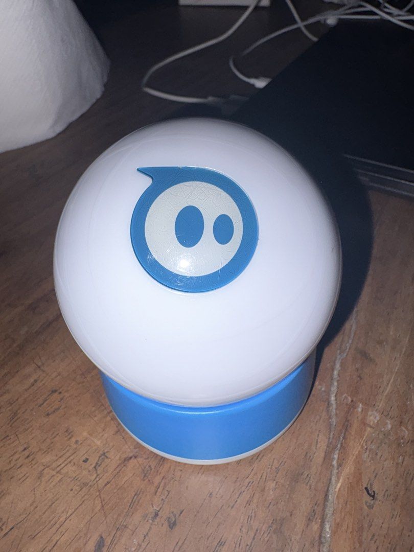 Sphero 2.0 Robotic Ball (Category: Interactive Toys) located in Manila. Submitted by lucysstuff (Listing ID 1445133696, Image 1). Description: comes with charging dock and charger wire (?) needs battery change .