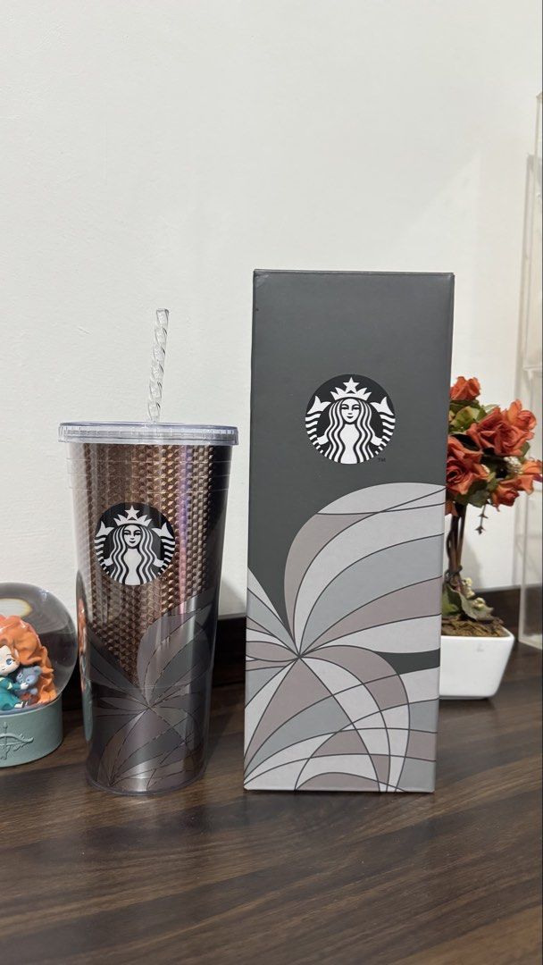 Starbucks Cold Cup Tumbler (Category: Water Bottles & Tumblers) located in Muntinlupa City. Submitted by maraaalpz (Listing ID 1445195856, Image 1). Description: Brand new, never-used Starbucks cold cup tumbler. Comes with the original box..