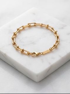 (Category: ) located in . Submitted by allaboutgemsandco (Listing ID 1445115569, Image 1). Description: .