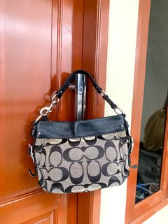 (Kategori: ) berada di . Dikirim oleh tik44 (ID iklan 1445149760, Gambar 1). Deskripsi: .