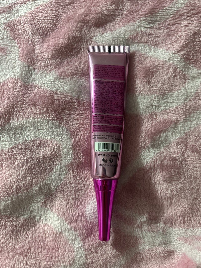 TEN TWENTY Magic Lusher Cheek Color Liquid Blusher (Category: Makeup) located in Quezon City. Submitted by hettijasmine (Listing ID 1445144342, Image 2). Description: - TEN TWENTY Magic Lusher cheek color - Liquid blusher for a glow up - Waterproof formula - Smooth, natural finish - 30ml product - Metallic pink tube with rose design - Adds a beautiful pop of color to your cheeks.