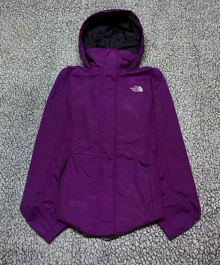 The North Face Purple Hyvent Windbreaker (Category: Coats, Jackets and Outerwear) located in Tayabas. Submitted by retro.rags69 (Listing ID 1445201075, Image 1). Description: The North Face Purple Hyvent Windbreaker • Excellent Condition • Color rate: 9.7/10 • width: 20 • length: 25 • Tripple Barney Colorway • No issue • Best fit: S-M.