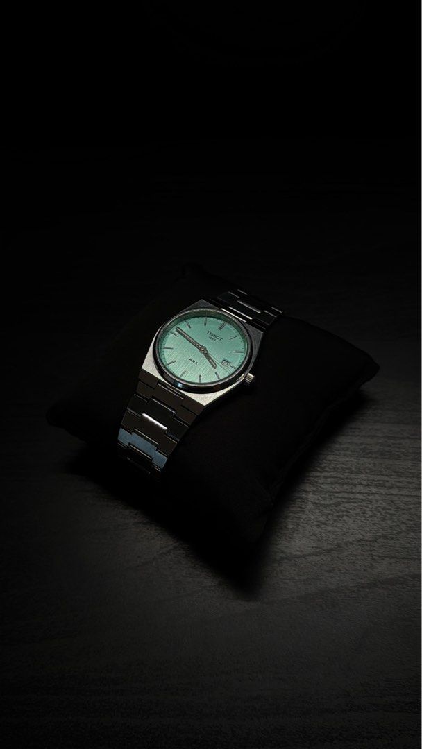 Tissot PRX Quartz Mint Green Dial Watch (Category: Luxury Watches) located in Concepcion. Submitted by gellovesualways (Listing ID 1445136693, Image 2). Description: Tissot PRX Quartz 40mm Mint Green T137.410.11.091.01 / Tiffany Blue • Reference Number: T137.410.11.091.01 • Movement: Swiss Quartz (ETA F06.115) • Battery Type: Renata 371 • Case Diameter: 40 mm • Dial Color: Light Green / Mint Green • Material: 316L Stainless Steel Purchase History