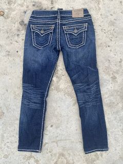 (Category: ) located in . Submitted by coythrift.02 (Listing ID 1445061119, Image 1). Description: .
