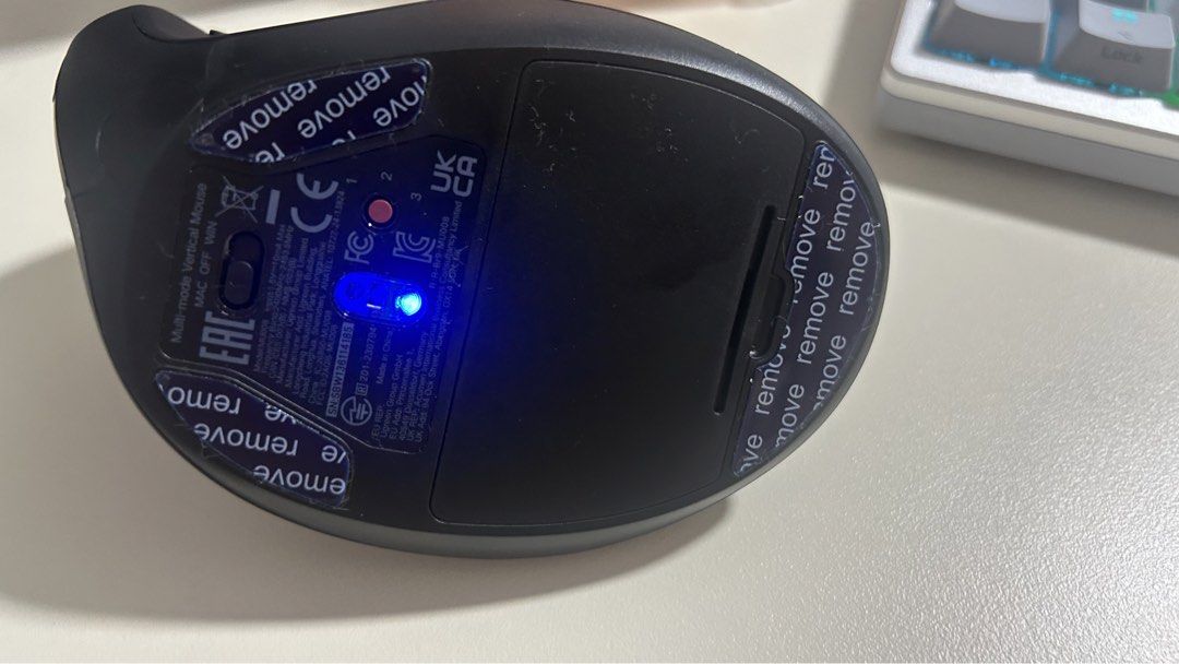 UGREEN Vertical Ergonomic Mouse Bluetooth 2.4G 4000DPI Wireless488612628803112967