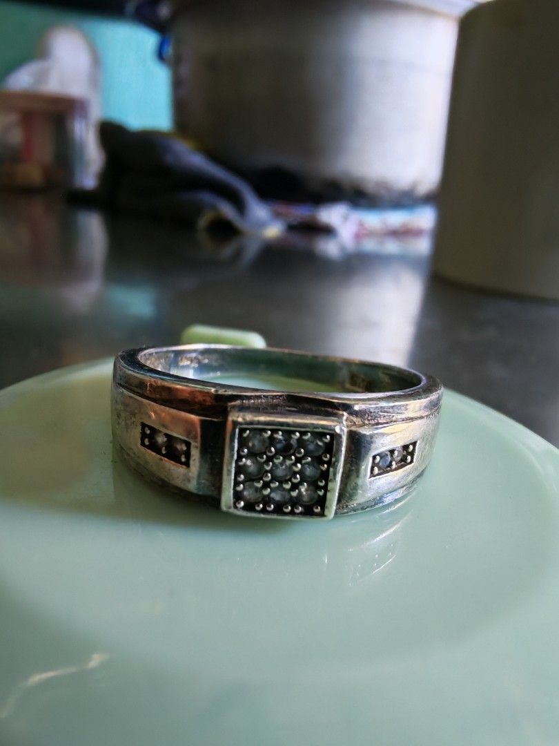Unisilver 925 Sterling (Category: Jewelry) located in Carmona. Submitted by tech_hub_cavite (Listing ID 1445053184, Image 2). Description: .
