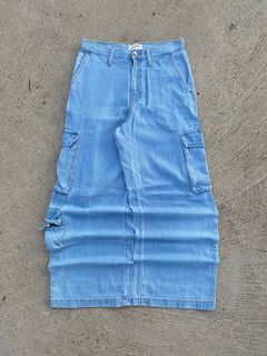 (Category: ) located in . Submitted by estowikthrifts (Listing ID 1445124469, Image 1). Description: .