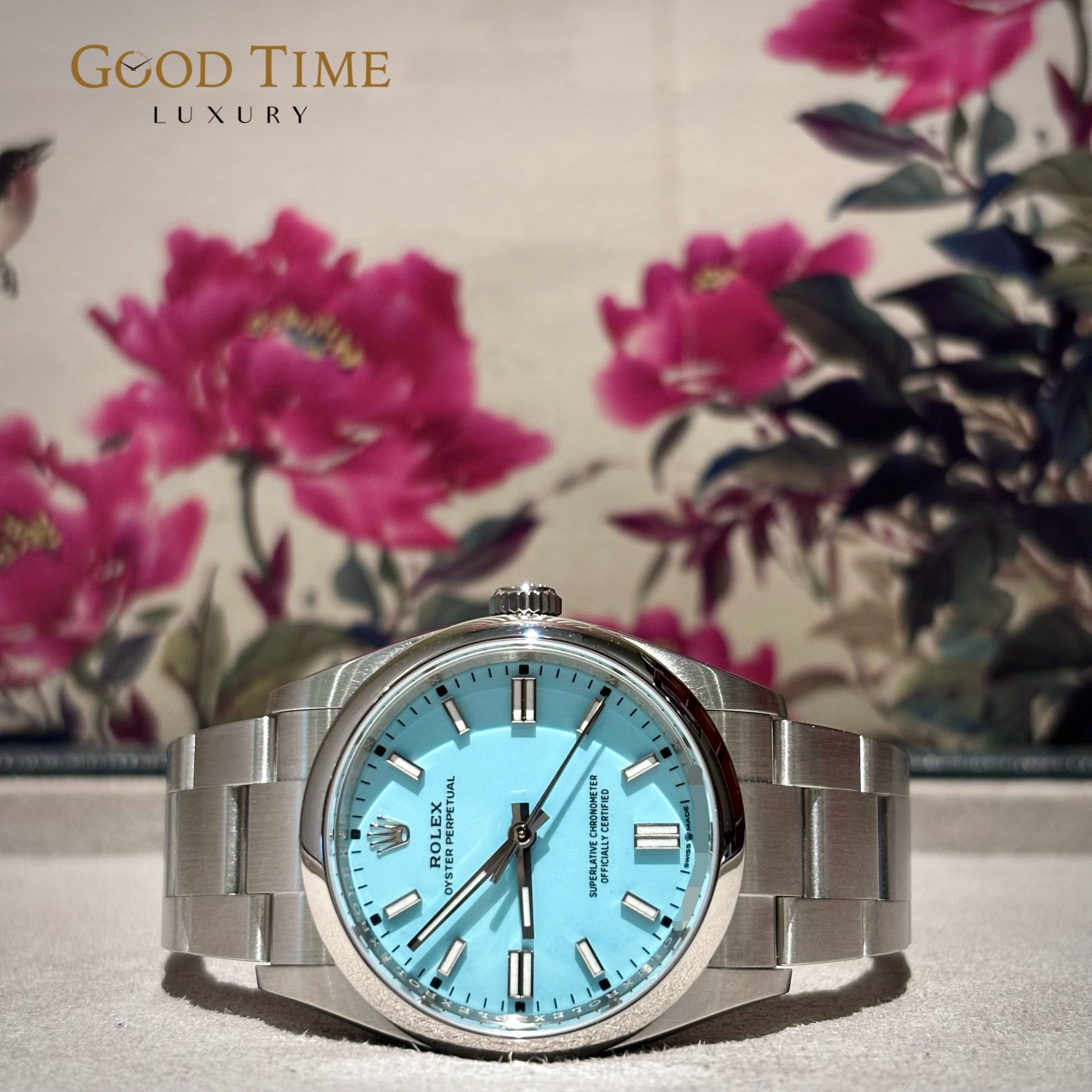 Unpolished Rolex Oyster Perpetual 36 126000 Tiff Blue Dial (Category: Watches) located in Singapore. Submitted by goodtimeluxury (Listing ID 1445133956, Image 1). Description: Brand: Rolex Model: Oyster Perpetual 36 126000 Tiff Blue Dial Year: Estimated 2021-2025 Box and Papers: No cert, Watch only with RSC receipt verified Description: Unpolished Condition Full Links Payment mode: - Bank Transfer, Paynow, Cash - Additional 2.5% for one time cred