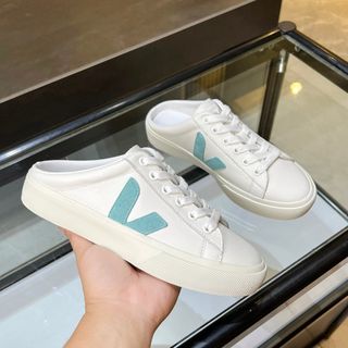(Category: ) located in . Submitted by sellora_fashion (Listing ID 1445119717, Image 1). Description: .