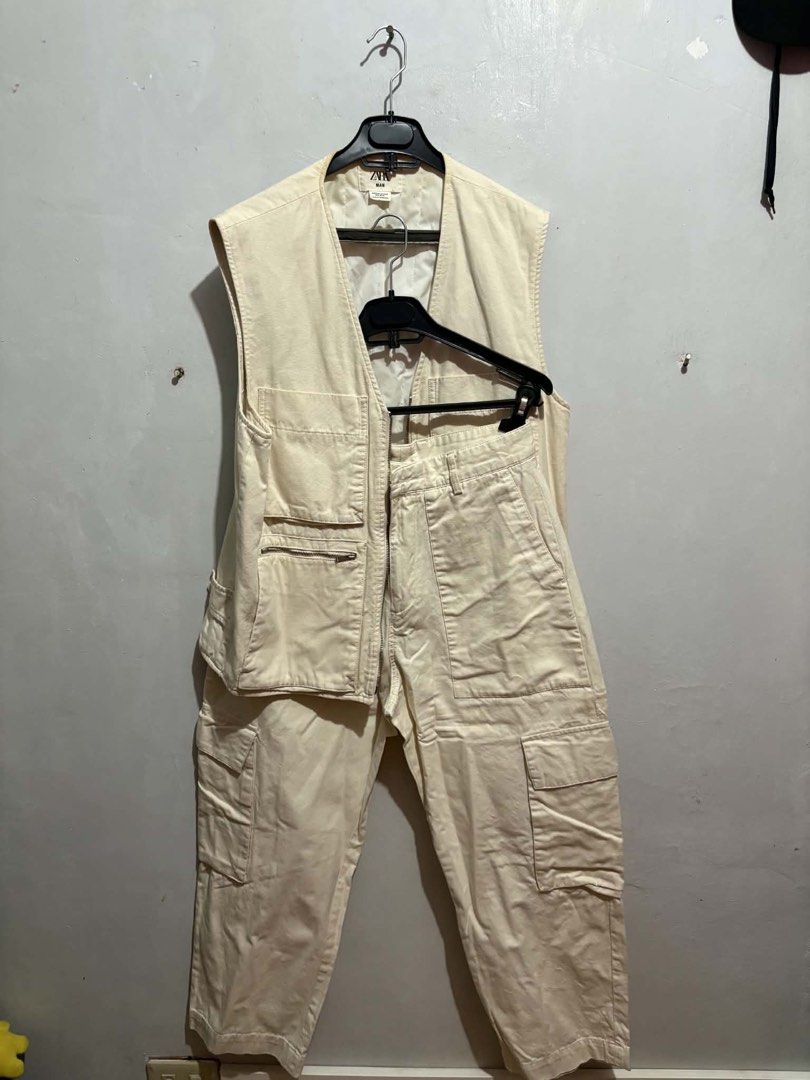 Vest set up (Category: Sets & Coordinates) located in Mandaluyong City. Submitted by preloved_by.j (Listing ID 1445120213, Image 1). Description: Zara set up, only used twice. Good as new, no damage, with etiquette label and washing instructions Top S-M Bottom- 36.