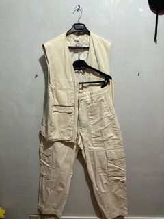 (Category: ) located in . Submitted by preloved_by.j (Listing ID 1445120213, Image 1). Description: .