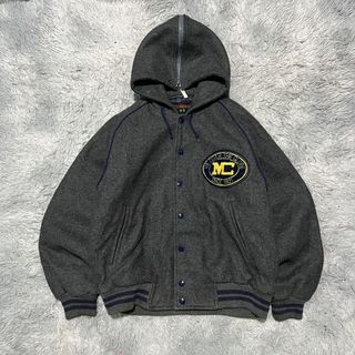 (Category: ) located in . Submitted by itsvintageclothing (Listing ID 1445069100, Image 1). Description: .