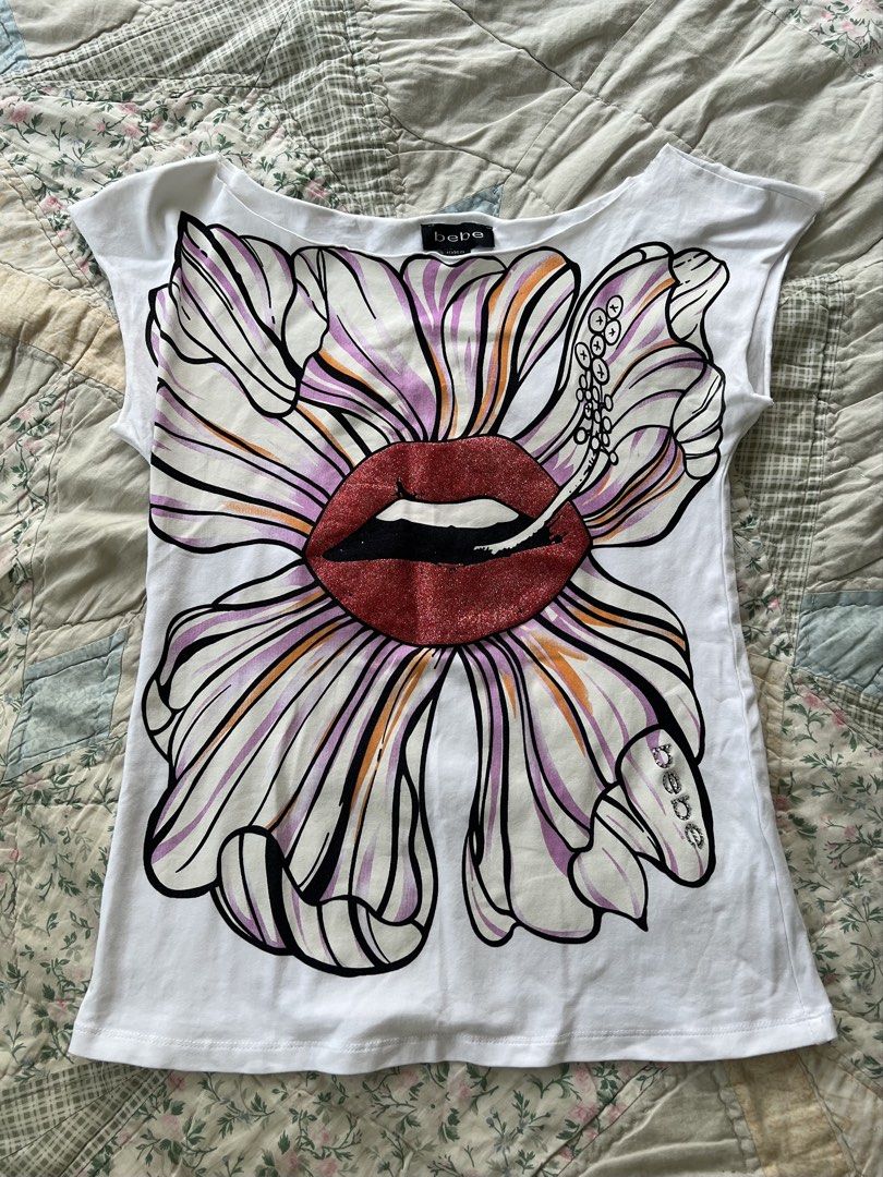 vintage y2k bebe graphic top (Category: Blouses) located in Pasig City. Submitted by svgarr (Listing ID 1445094463, Image 1). Description: read bio before buying add 70 sf ( flash express) 📍iloilo .
