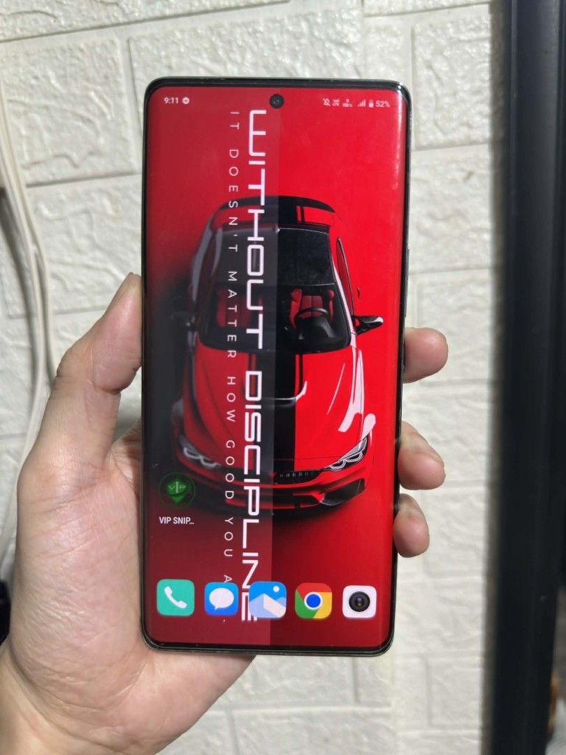 VIVO V30 5G (Category: Vivo) located in Manila. Submitted by ligodliger50209 (Listing ID 1445231772, Image 1). Description: VIVO V30 5G 6.78" AMOLED Display Snapdragon 7 Gen 3 Octacore 12 + 12GB Ram 256 GB Internal 5000 Mah battery Complete package Dents lang sa gilid at basag kunte likod MARIKINA SPORT CENTER MEET UP!.