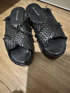 (Category: ) located in . Submitted by missthrifttease (Listing ID 1445070947, Image 1). Description: .