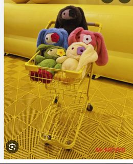 (Category: ) located in . Submitted by pinkyun24 (Listing ID 1445044269, Image 1). Description: .