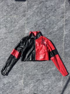 (Category: ) located in . Submitted by haggle.apparel (Listing ID 1445119753, Image 1). Description: .