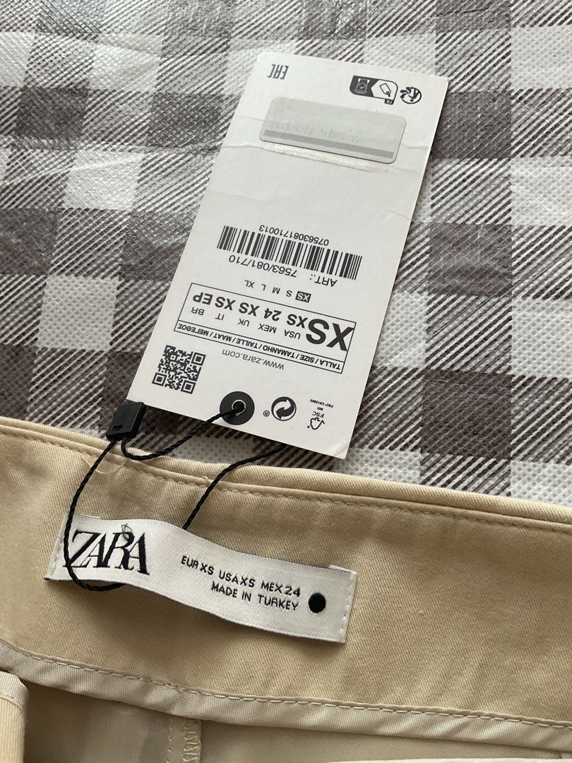 zara beige wrap cargo skort (Category: Skirts) located in Manila. Submitted by frootjooce (Listing ID 1445078102, Image 2). Description: j&t or lalamove bpi or gcash.