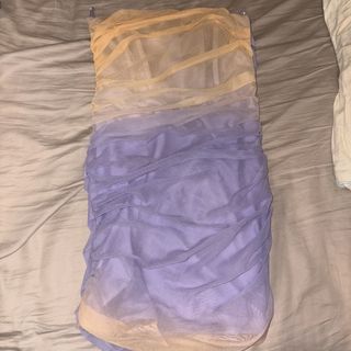（分類：）位於 。 由 thriftingal 提交（商品編號 1445227065，圖片 1）。簡介： 。