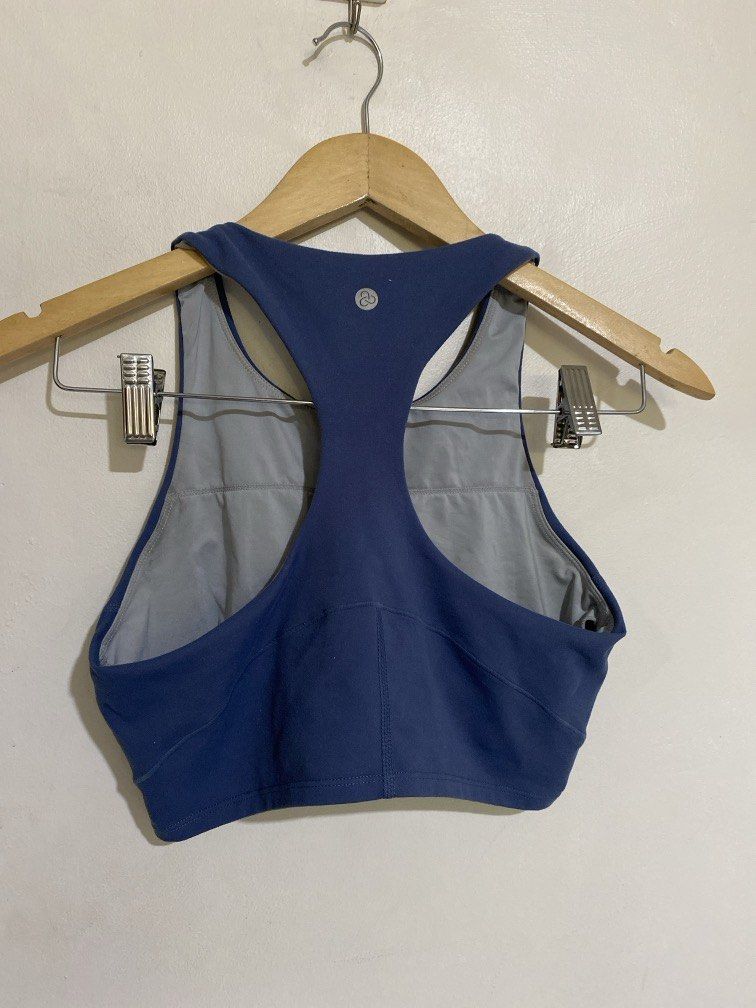 Zella sports bra S (Category: Activewear) located in Subic. Submitted by petitecorner22 (Listing ID 1445064505, Image 2). Description: Padslot Bra top.