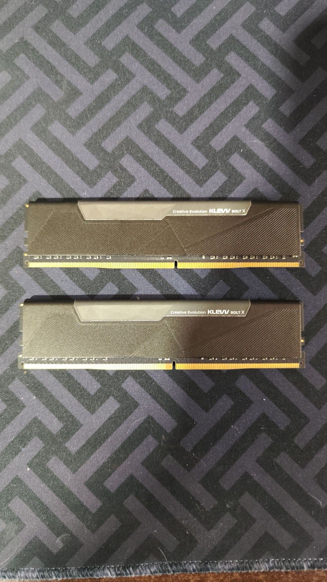 2x KLEVV BOLT X DDR4 RAM Modules497967087171020800