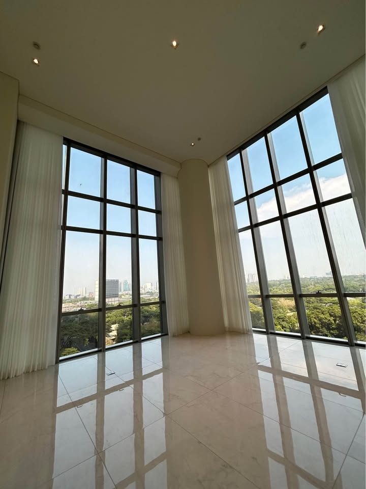 (Category: ) located in . Submitted by camillesiscar.realestate (Listing ID 1445303433, Image 1). Description: .