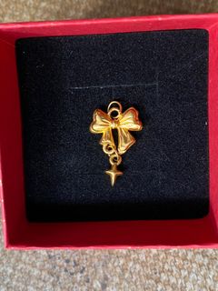 (Category: ) located in . Submitted by alicedollyxthrift (Listing ID 1445250871, Image 1). Description: .