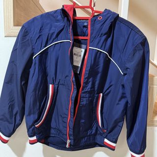 (Category: ) located in . Submitted by shopaholicismee (Listing ID 1445406434, Image 1). Description: .