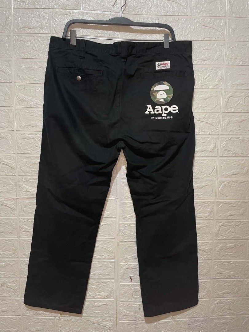 AAPE Pants (Category: Jeans) located in Lapu Lapu. Submitted by jc.happyburdagol (Listing ID 1445396059, Image 1). Description: W-19 L-38 Brand new condition No issue Authentic/original.