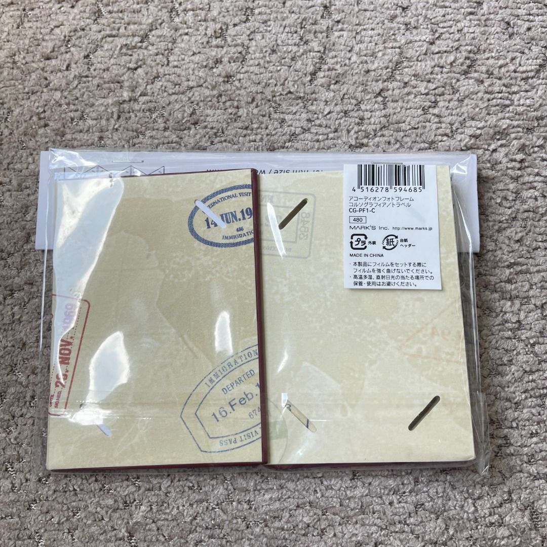 Accordion Photo Frame for Instax Mini (Category: Other Photography Accessories) located in Quezon City. Submitted by prelovedbygirliess (Listing ID 1445301840, Image 2). Description: Authentic Brand New No flaws 10/10 condition.