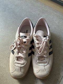（分類：）位於 。 由 cyinnn 提交（商品編號 1445312542，圖片 1）。簡介： 。